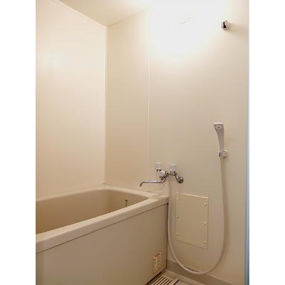 サンロイヤルマンション 306【管理NO：1-004023401-03060】 ★家具家電は申し込み後に搬入します 2026年08月下旬入居可能の物件写真4