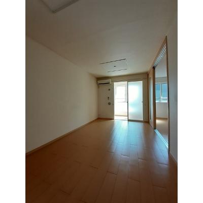 ラヴェルⅠ 201【管理NO：1-016219901-02010】 ★家具家電は申し込み後に搬入します 2026年08月下旬入居可能の物件写真2