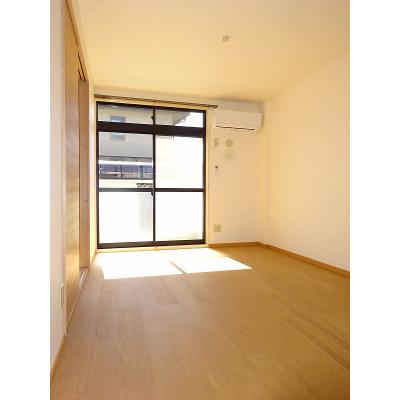 サン・フラッツ 102【管理NO：1-006668901-01020】 ★家具家電は申し込み後に搬入します★ ★2026年09月上旬入居可能★の物件写真2