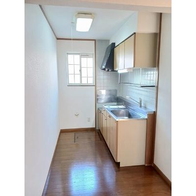 シェーネスハウゼ 103【管理NO：1-007671201-01030】 ★家具家電は申し込み後に搬入します 2026年09月中旬入居可能の物件写真3