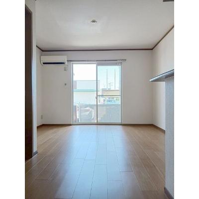 ユニメゾン青山 101【管理NO：1-010980001-01010】 ★家具家電は申し込み後に搬入します★の物件写真2