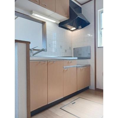 ユニメゾン青山 101【管理NO：1-010980001-01010】 ★家具家電は申し込み後に搬入します★の物件写真3