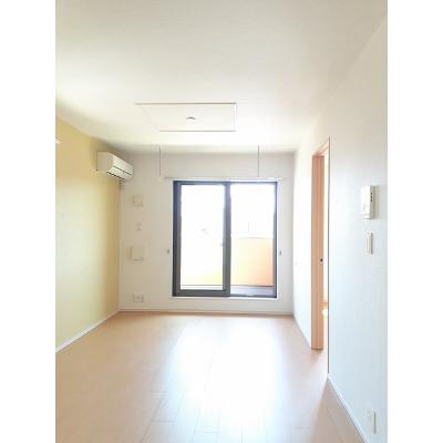ソレイユ　ヒデツグⅡ 203【管理NO：1-019133302-02030】 ★家具家電は申し込み後に搬入します 2026年08月下旬入居可能の物件写真2