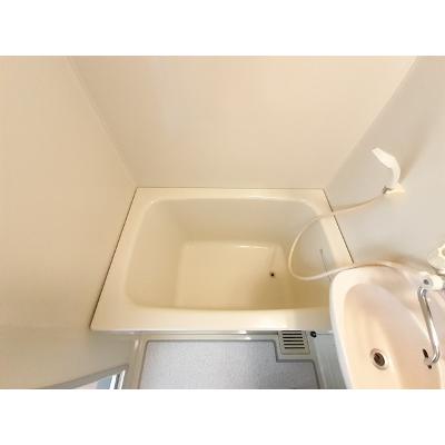 フェイマス師勝 201【管理NO：1-003983401-02010】 ★家具家電は申し込み後に搬入します★ ★2026年08月下旬入居可能★の物件写真4