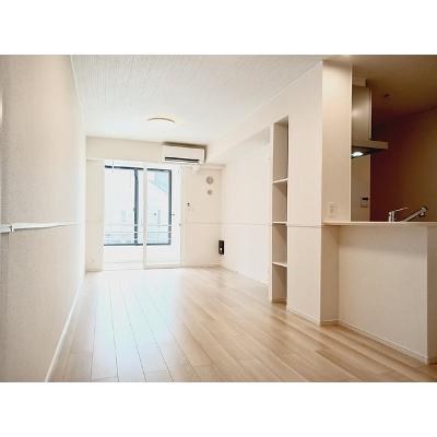 Ｆｕｔｕｒｅ（フューチャー） 102【管理NO：1-027668201-01020】 ★家具家電は申し込み後に搬入します 2026年09月中旬入居可能の物件写真2