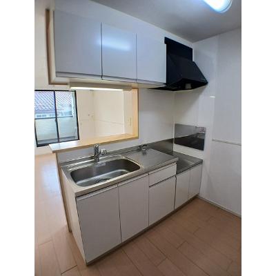 アンブラッセ 201【管理NO：1-018725701-02010】 ★家具家電は申し込み後に搬入します★ ★2026年09月上旬入居可能★の物件写真3