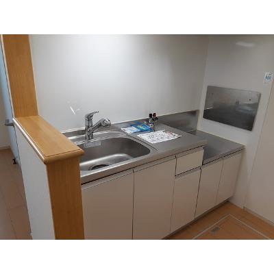 グレース椥辻 102【管理NO：1-017287201-01020】 ★家具家電は申し込み後に搬入します★の物件写真3