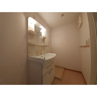 リバーサイドブライト 301【管理NO：1-013119601-03010】 ★家具家電は申し込み後に搬入します★ ★2026年08月下旬入居可能★の物件写真6