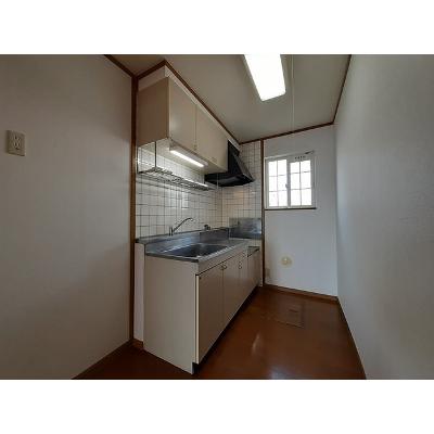 メイプルコートΙ 102【管理NO：1-007324401-01020】 ★家具家電は申し込み後に搬入します★の物件写真3