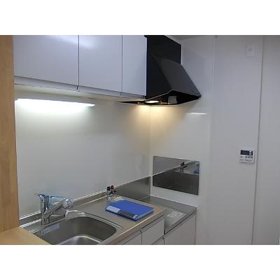 ベルアルシオン 201【管理NO：1-019093701-02010】 ★家具家電は申し込み後に搬入します★ ★2026年09月下旬入居可能★の物件写真3