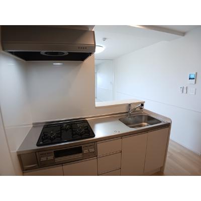 エアリーⅤ 303【管理NO：1-027981601-03030】 ★家具家電は申し込み後に搬入します★ ★2026年09月上旬入居可能★の物件写真3