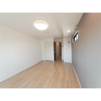 ルミウスⅤ 301【管理NO：1-026547701-03010】 ★家具家電は申し込み後に搬入します 2026年07月下旬入居可能の物件写真2