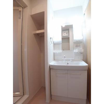 シエン　ノワール 105【管理NO：1-023870401-01040】 ★家具家電は申し込み後に搬入します★の物件写真6
