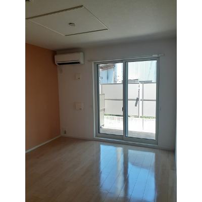 apartment 和歌山県海南市重根西１丁目１番地１３ 

↓地図はこちらから