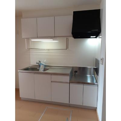 プラム　Ⅰ 103【管理NO：1-015835401-01030】 ★家具家電は申し込み後に搬入します★ ★2026年09月下旬入居可能★の物件写真3