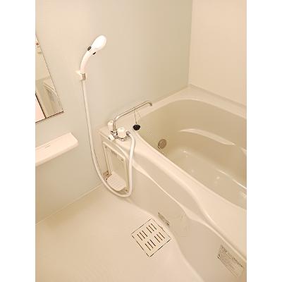パピヨン 101【管理NO：1-015844701-01010】 ★家具家電は申し込み後に搬入します★の物件写真4