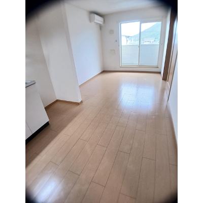 グリーン　ブリッサ 203【管理NO：1-015312501-02030】 ★家具家電は申し込み後に搬入します★の物件写真2