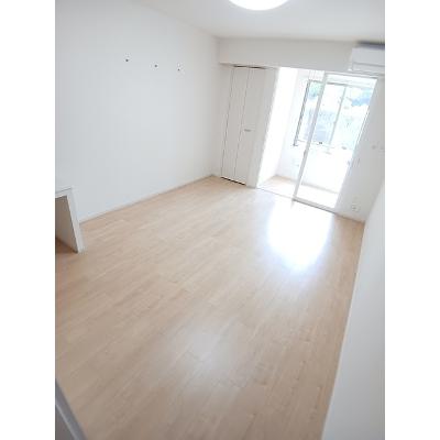 イヨマンテＢ 105【管理NO：1-024895202-01040】 ★家具家電は申し込み後に搬入します★の物件写真2