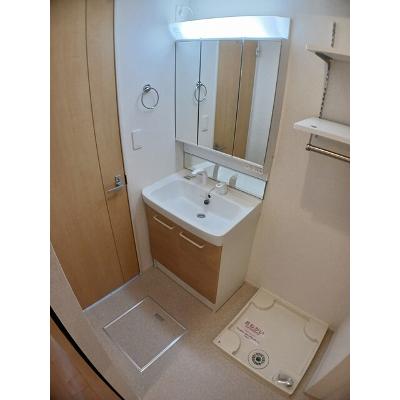 apartment 愛媛県四国中央市川之江町５５番地１ 

↓地図はこちらから