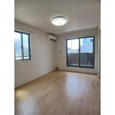 ユリウス　南江戸　Ⅱ 201【管理NO：1-023261202-02010】 ★家具家電は申し込み後に搬入します★の物件写真2