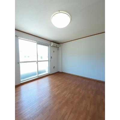 グリーンヒルうぐいすＢ 201【管理NO：1-012085602-02010】 ★家具家電は申し込み後に搬入します★の物件写真2