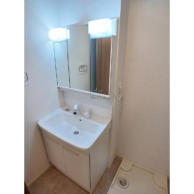 apartment 岡山県浅口市金光町占見新田１３０７－５ 

↓地図はこちらから