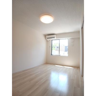 ステラ東出雲　Ⅱ 104【管理NO：1-026643602-01040】 ★家具家電は申し込み後に搬入します★の物件写真2