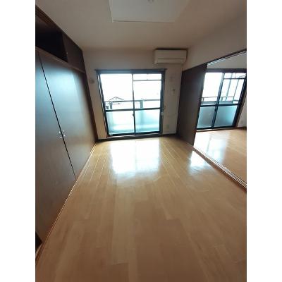 マノワールオオタ 302【管理NO：1-007331201-03020】 ★家具家電は申し込み後に搬入します★の物件写真2