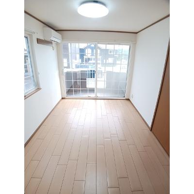 ＭｅｒｕＲｏｓｅ　Ⅰ 101【管理NO：1-010771401-01010】 ★家具家電は申し込み後に搬入します★の物件写真2