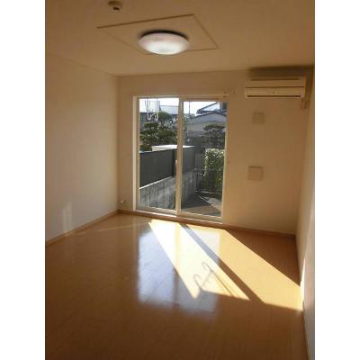 オアシス　南館 102【管理NO：1-015832402-01020】 ★家具家電は申し込み後に搬入します★の物件写真2