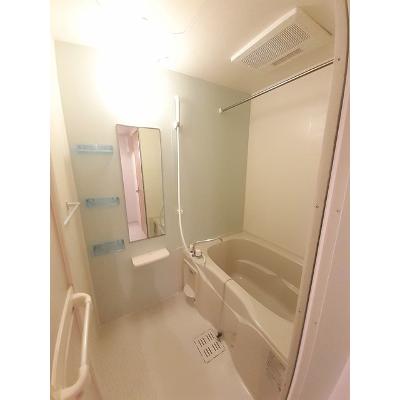 アンソレイユＢ 102【管理NO：1-018043802-01020】 ★家具家電は申し込み後に搬入します★の物件写真4