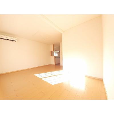 メゾン・ド・タカダⅢ 201【管理NO：1-015597101-02010】 ★家具家電は申し込み後に搬入します★の物件写真2