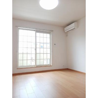 フルーブ・レゾネートＢ 204【管理NO：1-014022902-02040】 ★家具家電は申し込み後に搬入します★の物件写真2