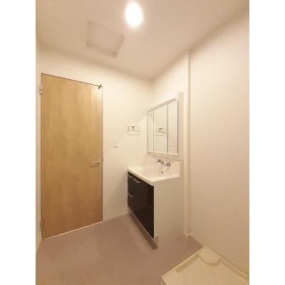 フェリーチェ 205【管理NO：1-027165301-02040】 ★家具家電は申し込み後に搬入しますの物件写真6