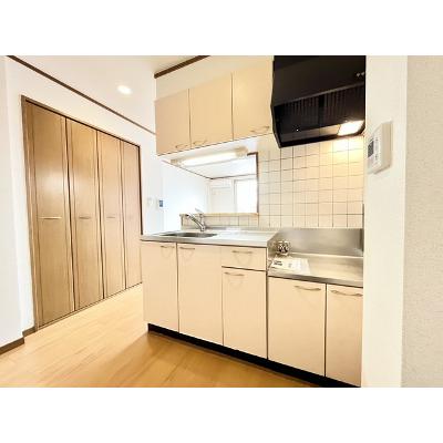 ＳｕｃｃｅｓｓＳｔｒｅｅｔ栄 102【管理NO：1-012199201-01020】 ★家具家電は申し込み後に搬入します★の物件写真3
