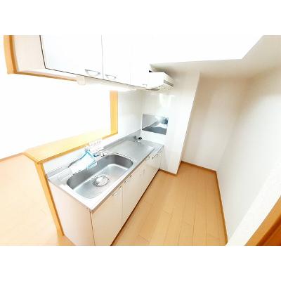 グランツ榎本 102【管理NO：1-014660301-01020】 ★家具家電は申し込み後に搬入します 2026年08月下旬入居可能の物件写真3