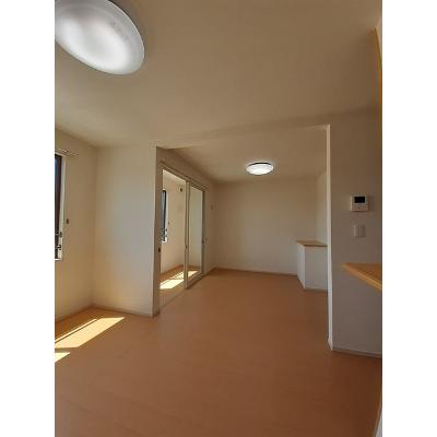 ソレアードコスタ 202【管理NO：1-019552801-02020】 ★家具家電は申し込み後に搬入します★の物件写真2