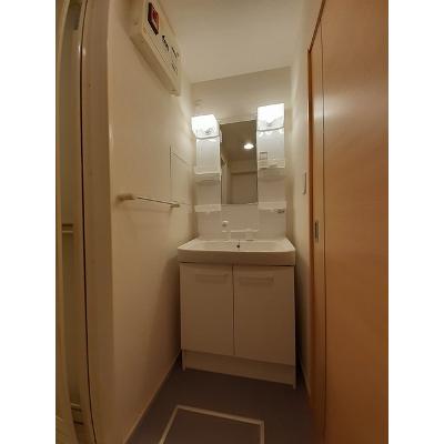ソレアードコスタ 202【管理NO：1-019552801-02020】 ★家具家電は申し込み後に搬入します★の物件写真6