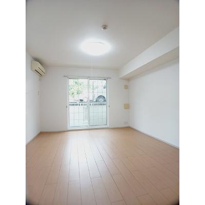 グランシャリオ　大室 101【管理NO：1-018359101-01010】 ★家具家電は申し込み後に搬入します★ ★2026年08月下旬入居可能★の物件写真2