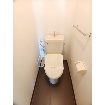 アーバンハウス鴨川 305【管理NO：1-007005601-03040】 ★家具家電は申し込み後に搬入します★ ★2026年09月上旬入居可能★の物件写真5