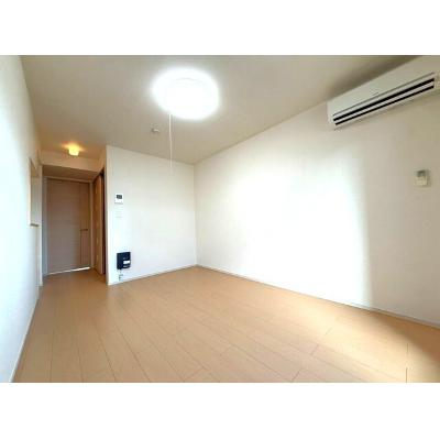 ボヌール・シャンブルⅡ 205【管理NO：1-018294501-02040】 ★家具家電は申し込み後に搬入します★ ★2026年09月上旬入居可能★の物件写真2
