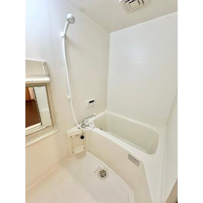 ドゥーソレールⅠ 101【管理NO：1-012079001-01010】 ★家具家電は申し込み後に搬入します★の物件写真4