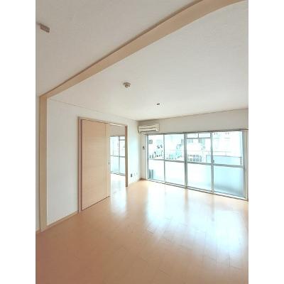 マリッチ溝渕Ⅱ 103【管理NO：1-001764001-01030】 ★家具家電は申し込み後に搬入します 2026年08月下旬入居可能の物件写真2