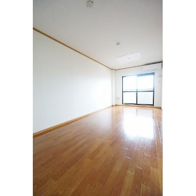 フォンテーヌ 202【管理NO：1-012049401-02020】 ★家具家電は申し込み後に搬入します★の物件写真2