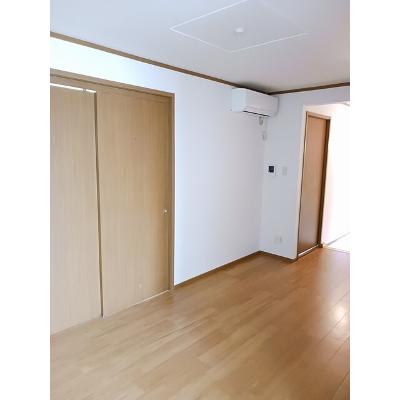 クレストールアイリスＡ 202【管理NO：1-010018601-02020】 ★家具家電は申し込み後に搬入します★ ★2026年09月上旬入居可能★の物件写真2
