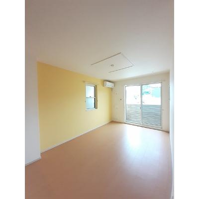 クリスタル　Ｅ 104【管理NO：1-020901601-01040】 ★家具家電は申し込み後に搬入します 2026年07月下旬入居可能の物件写真2