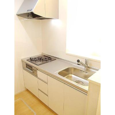 コリーヌＢ 102【管理NO：1-024752602-01020】 ★家具家電は申し込み後に搬入します 2026年08月上旬入居可能の物件写真3