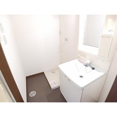 クレディ 201【管理NO：1-009770201-02010】 ★家具家電は申し込み後に搬入します★の物件写真6