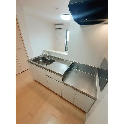 ソレイユ 205【管理NO：1-021062401-02050】 ★家具家電は申し込み後に搬入します★の物件写真3