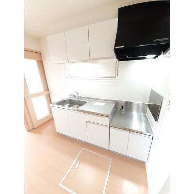 ユニゾン 103【管理NO：1-015657501-01030】 ★家具家電は申し込み後に搬入します 2026年08月下旬入居可能の物件写真3